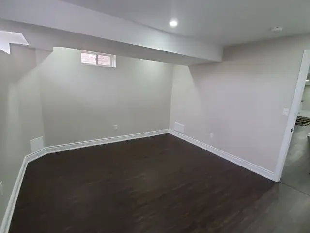 Basement for rent - Photo 5