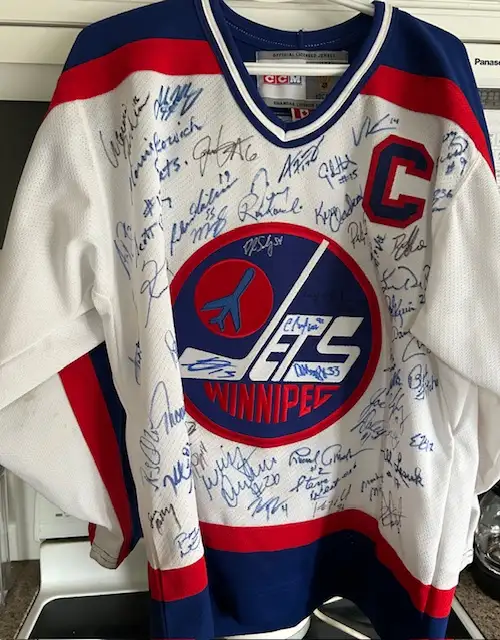 WHA/NHL WPG JETS 1.0.2.0 Autographs