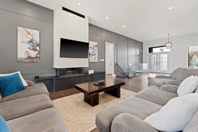Stunning Ranch in Russell Woods - Photo 3