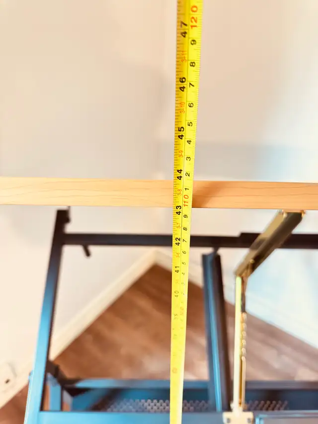 Artist Drafting Table - Photo 5