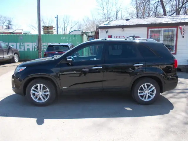 2015 Kia Sorento LX - Photo 3