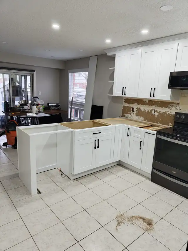 White/GREY/Espresso Shaker Door Cabinets on SALE - Photo 3