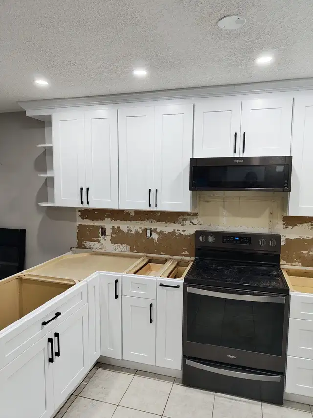 White/GREY/Espresso Shaker Door Cabinets on SALE - Photo 4