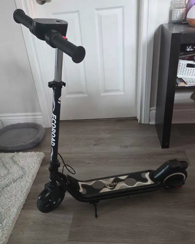 ECOROAD Kids Electric Scooter EK6 - Photo 5