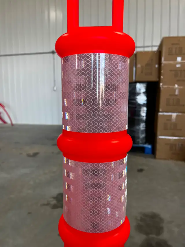 Traffic pylon delineator posts 3 M reflective - Photo 3