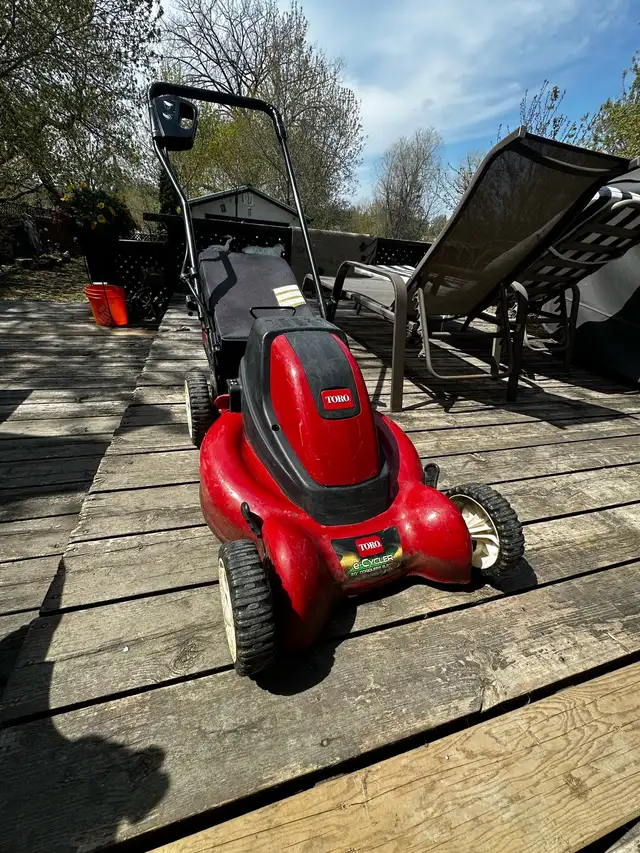 20" TORO cordless electric lawnmower - Photo 4