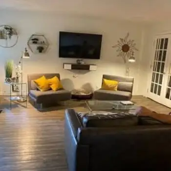 2 bedroom condo furnished - Photo 4