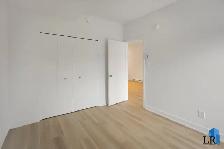 SQUARE PHILIPPE - 91-203 Apartment for Rent - Photo 9