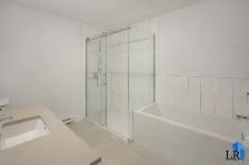 SQUARE PHILIPPE - 91-203 Apartment for Rent - Photo 10