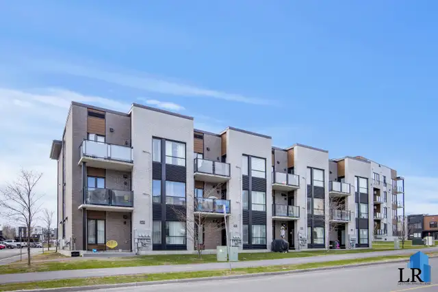 327 Av. de l'Hippodrome - 327-4 Apartment for Rent