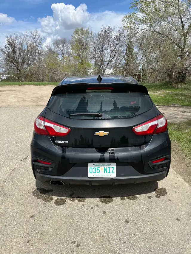 2018 Chev Cruze SS Hatchback style - Photo 4