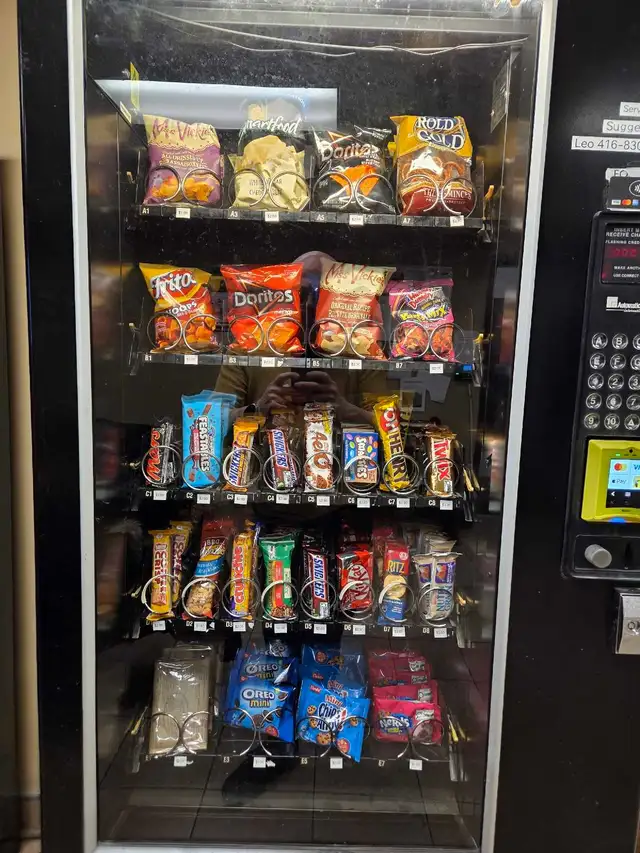 vending route - Photo 7
