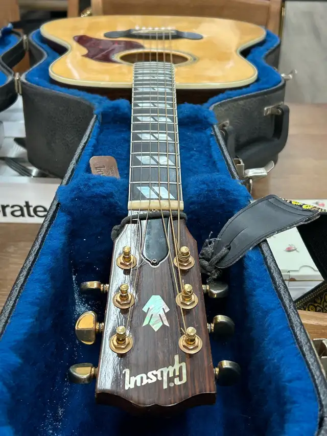 Gibson songwriter Deluxe acoustic - Photo 7
