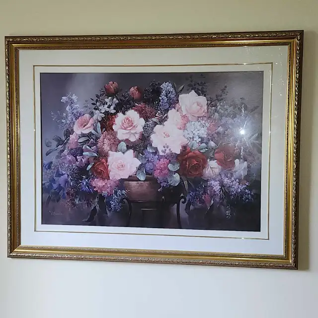 Floral Arrangement   42'x32' - Photo 2