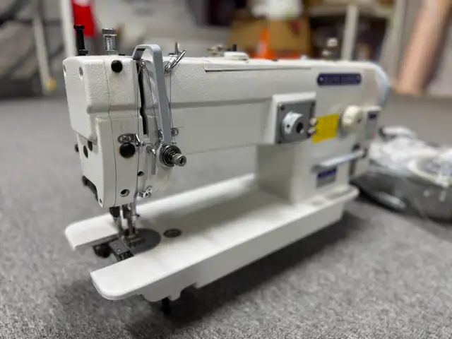 Industrial Zigzag Sewing Machine 13mm - Brand New Direct Drive - Photo 3