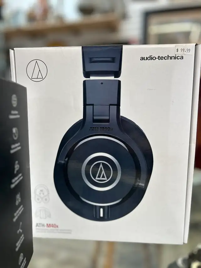audio Technica Bluetooth headphones - Photo 3