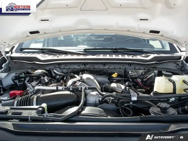 2024 Ford F-550 Chassis XLT Heavy-duty 2024 Ford F-550 Regula... - Photo 17