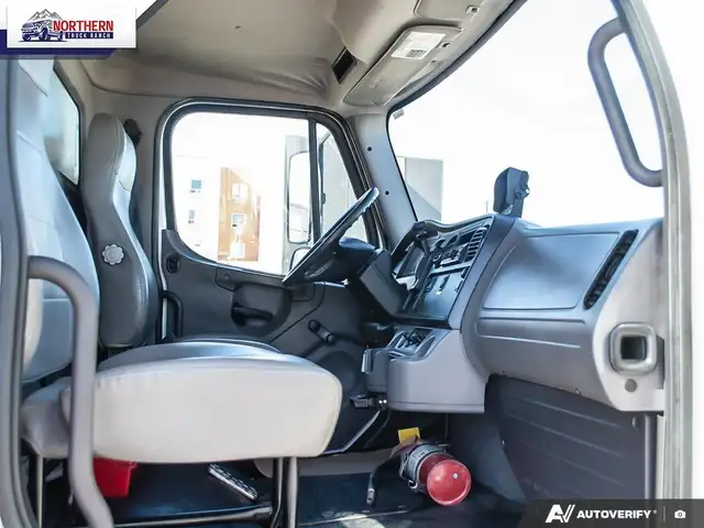 2018 Freightliner M2 106 Dependable 2018 Freightliner M2 106... - Photo 27