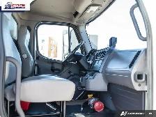 2018 Freightliner M2 106 Dependable 2018 Freightliner M2 106... - Photo 27