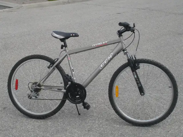 ADULT OR TEEN 26' CCM NITRO XT SERIES 21 SPEEDS WITH SUSPENSION! - Photo 3