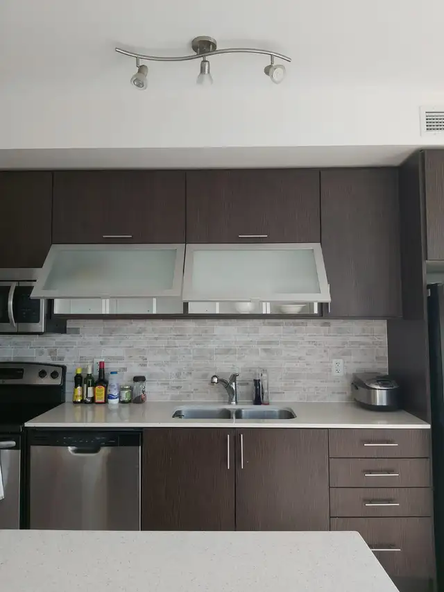 Downtown Yonge and Bloor Room Rental - Photo 10