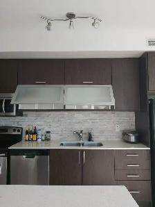 Downtown Yonge and Bloor Room Rental - Photo 10