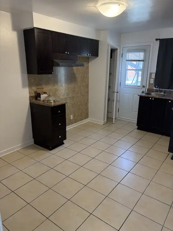 Très beau 4½ à louer immédiatement (4121, 51e rue) - Photo 7