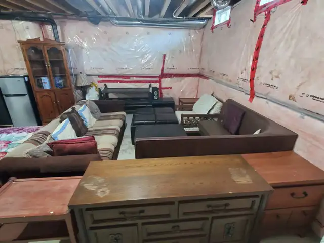 Furniture sale - Photo 2