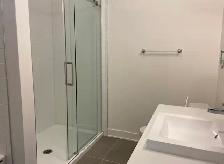 2 Bedroom - 1 Bathroom - Photo 3