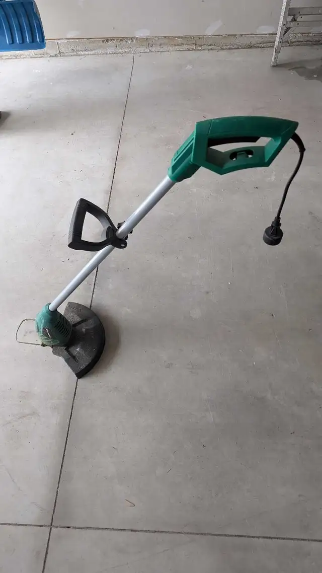 electric edge trimmer for sale! OBO - Photo 2