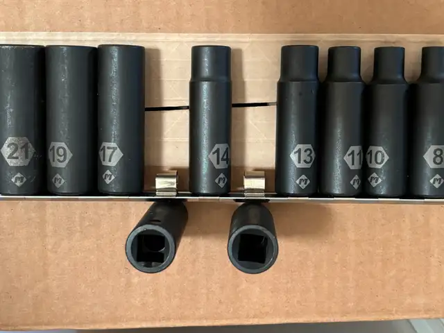 Mastercraft 1/2' Impact Wrench   Maximum Deep Impact Socket Set - Photo 10