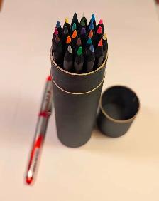 24 CRAYONS COULEUR