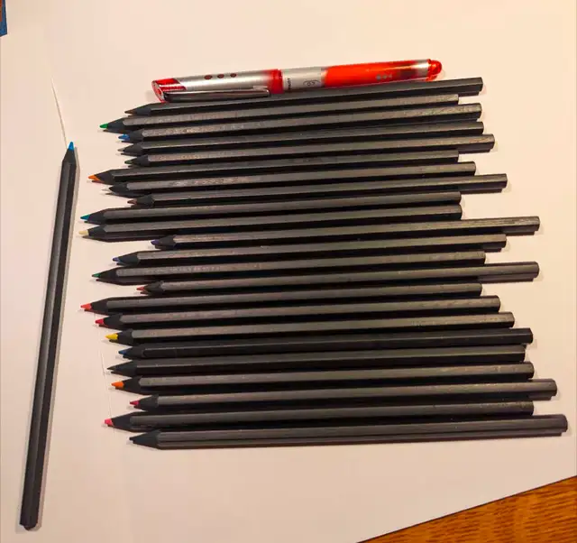 24 CRAYONS COULEUR - Photo 3