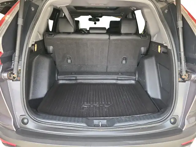 2018 Honda CR-V Touring - Photo 18