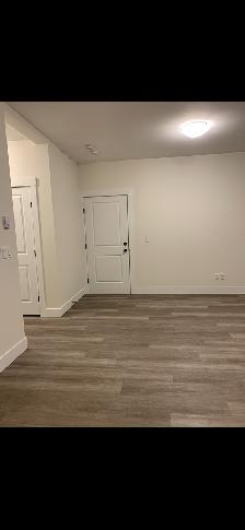 Private daylight suite 2 beds/1 bath private back yard - Photo 2