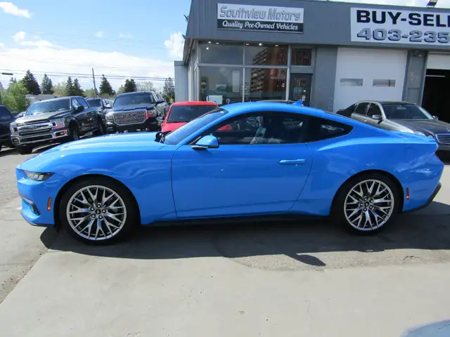 2024 Ford Mustang EcoBoost Fastback Premium 2.3L / Navi / B.Came - Photo 9