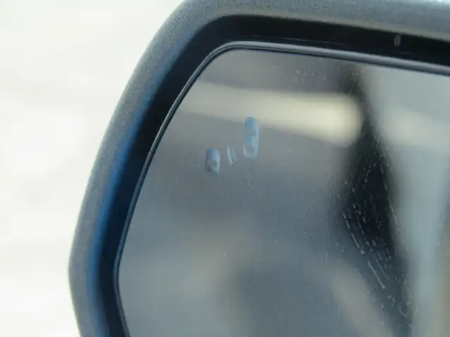 2024 Ford Mustang EcoBoost Fastback Premium 2.3L / Navi / B.Came - Photo 13