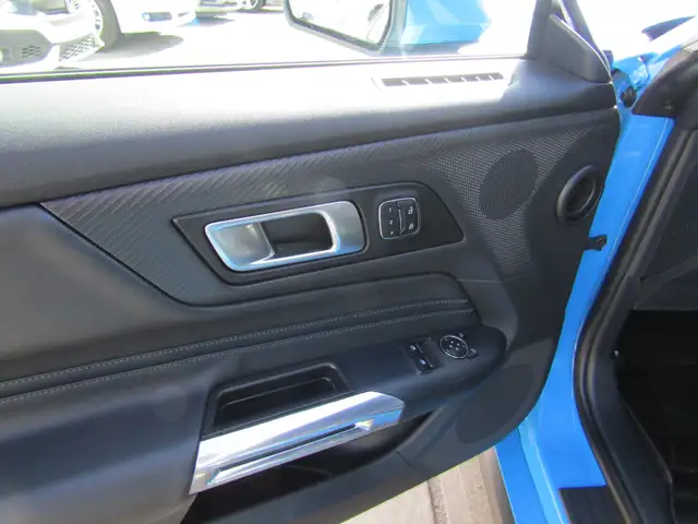 2024 Ford Mustang EcoBoost Fastback Premium 2.3L / Navi / B.Came - Photo 14