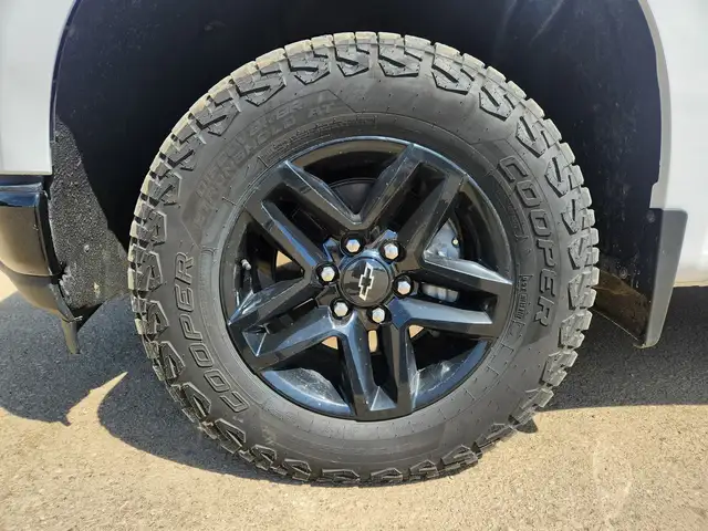 2020 Chevrolet Silverado 1500 4X4 Trail Boss 6.2L - Rebuilt Titl - Photo 9