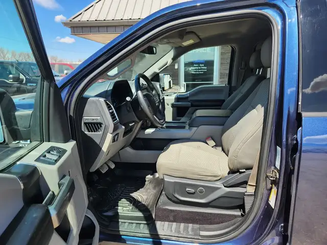 2015 Ford F-150 Crew Cab 4X4 XTR 5L - Rebuilt Title - Photo 12