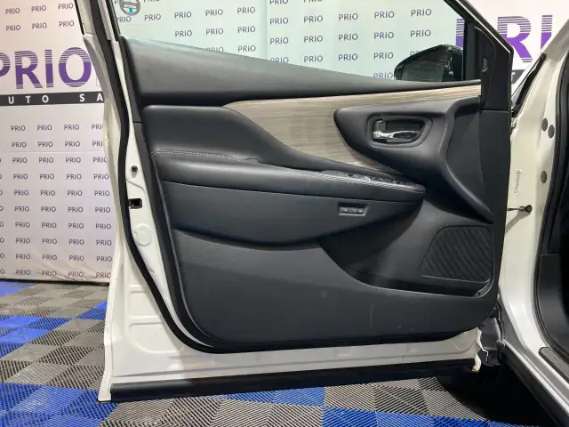 2015 Nissan Murano - Photo 9