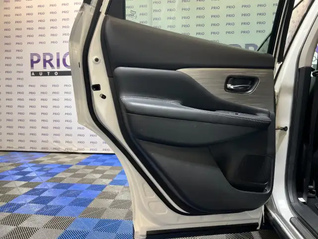 2015 Nissan Murano - Photo 15