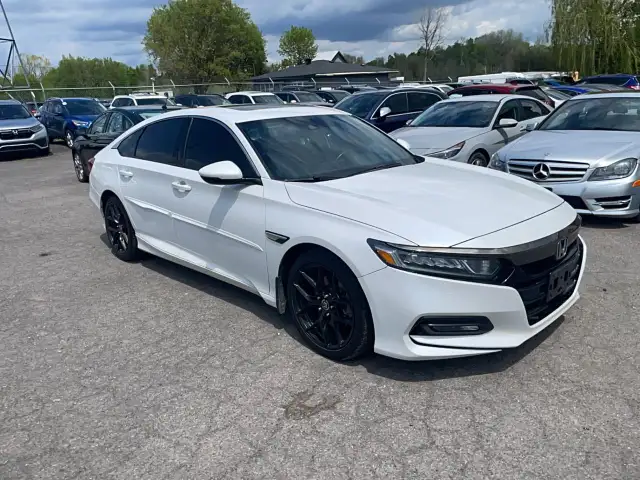 2018 Honda Accord Sport - Photo 2