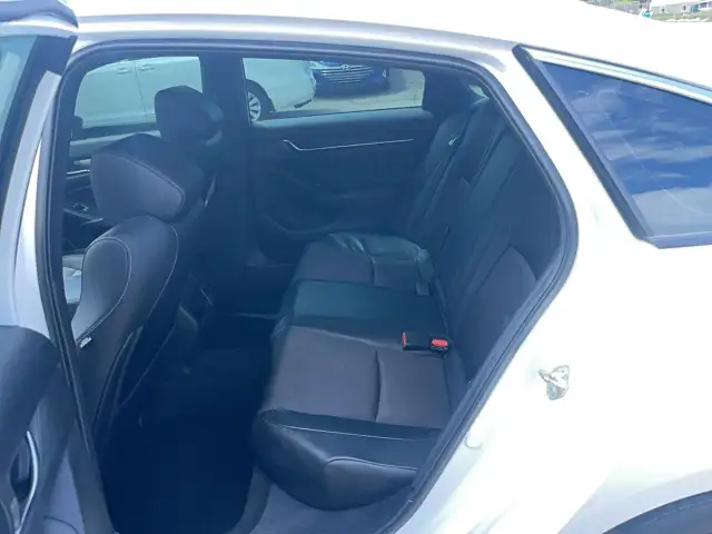 2018 Honda Accord Sport - Photo 10
