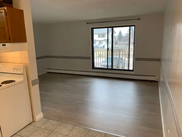 Two Bedroom Apartment - BONNYVILLE - Photo 5
