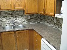 3 Bed 1.5 Bath Unit in Sherwood Park, AB - Photo 2