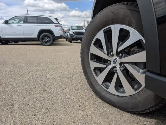 2024 Subaru Outback Touring - Photo 12