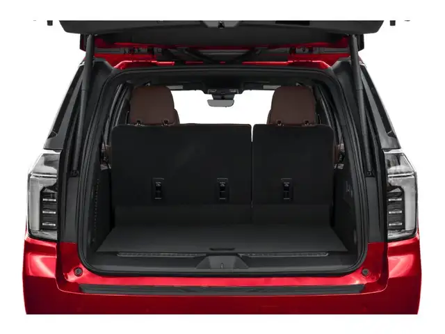 2026 Chevrolet Suburban High Country - Photo 8