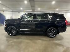 2026 GMC Yukon Denali - Photo 2