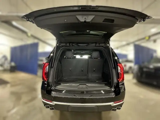 2026 GMC Yukon Denali - Photo 6